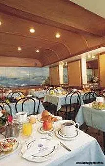 Mayflower 3* Paris