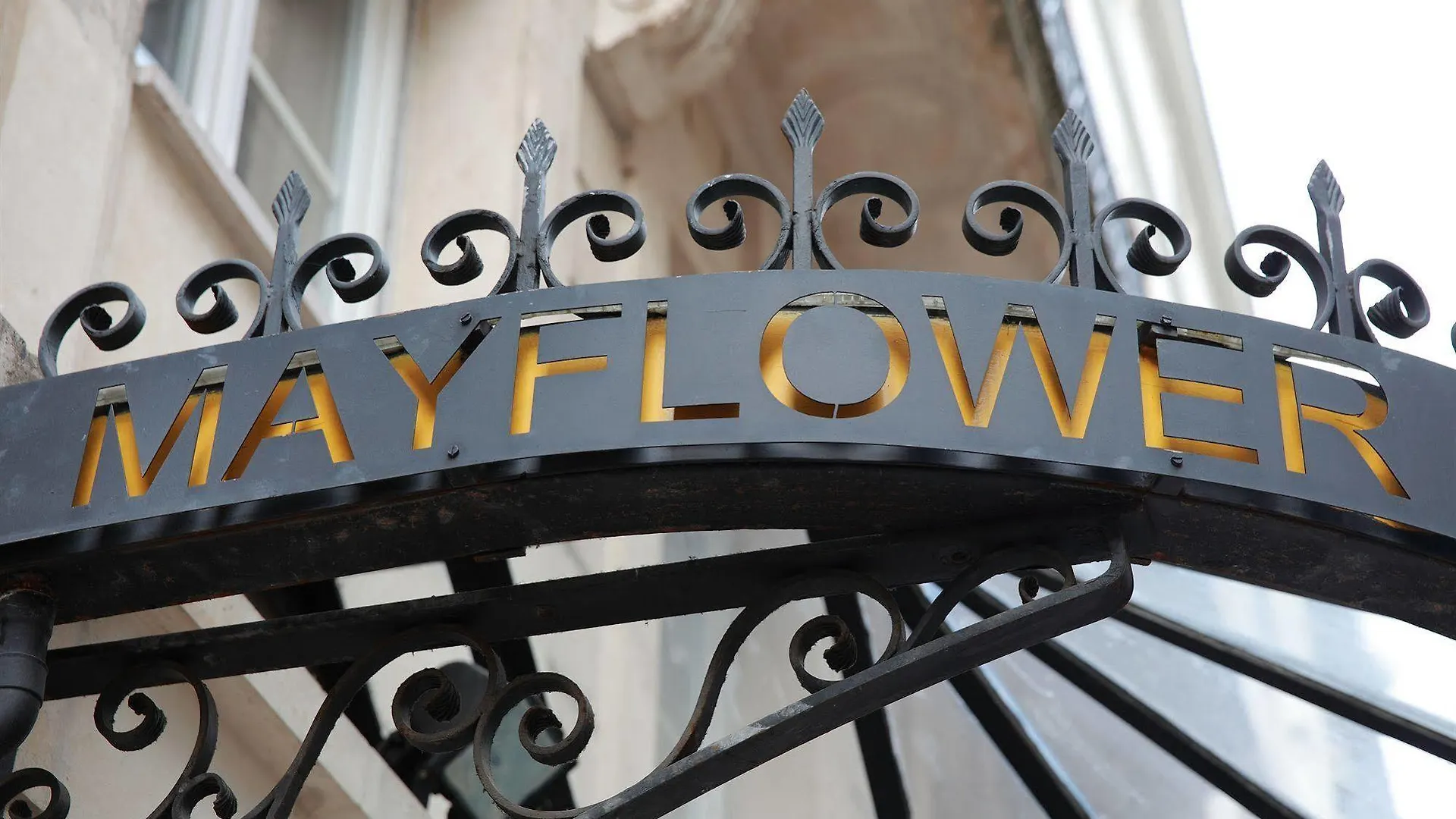 Mayflower 3* Paris